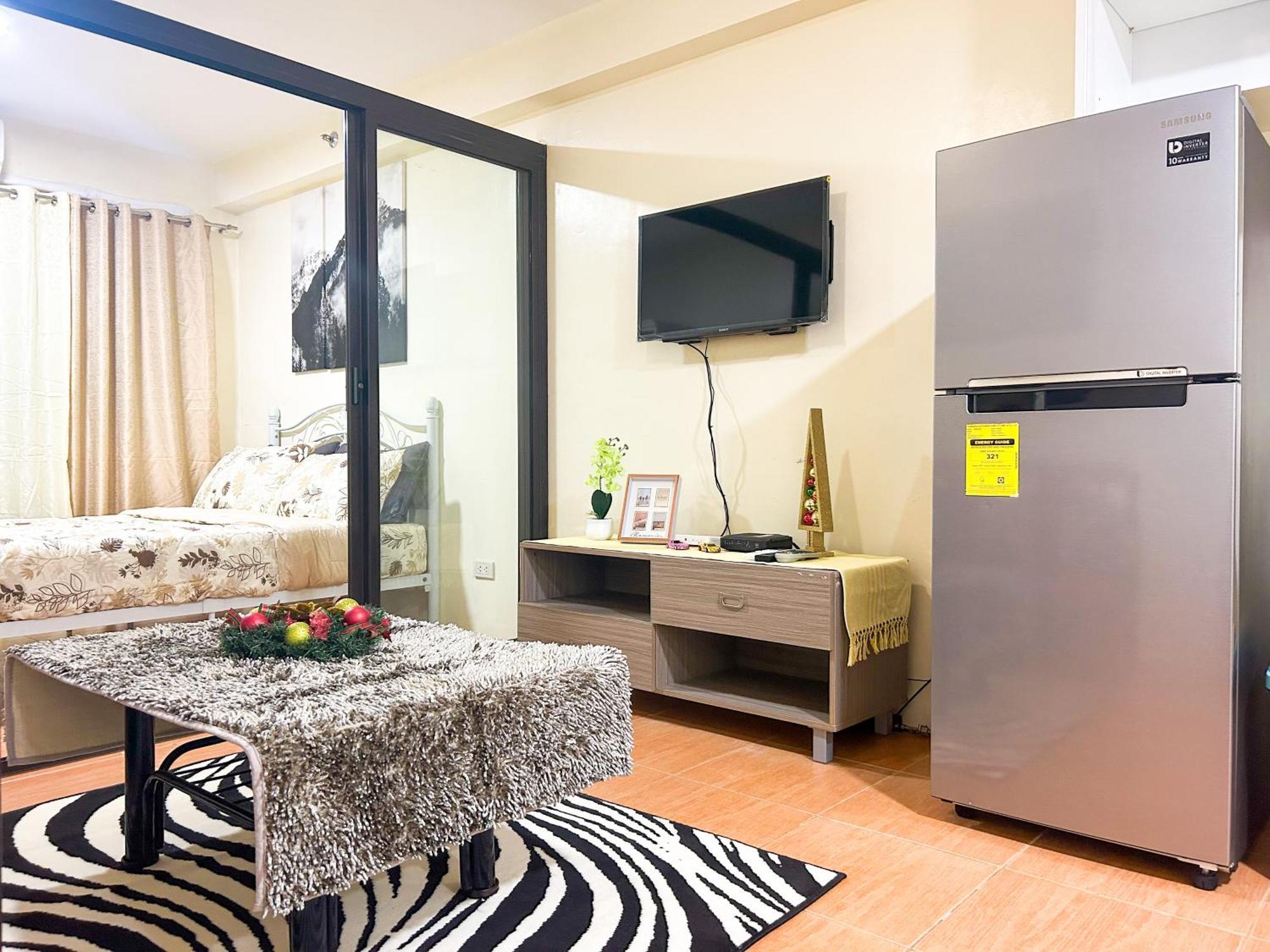 Affordable One Bedroom Condo In One Oasis 1726 카가얀드오로 외부 사진